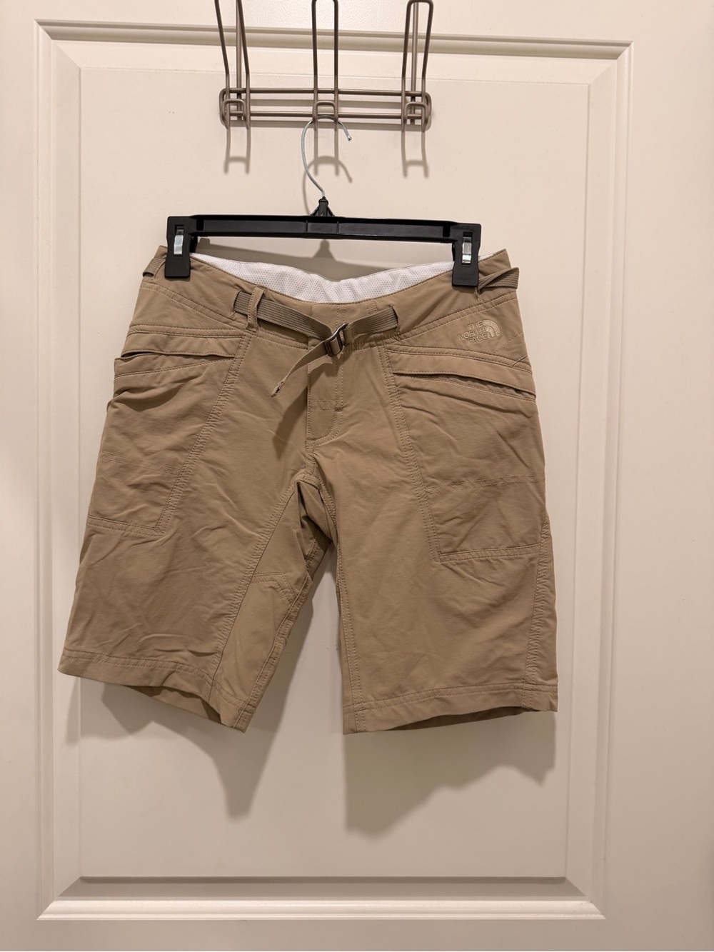 The North Face Hiking
Shorts Size 0 Tan Belted
Outdoor Men